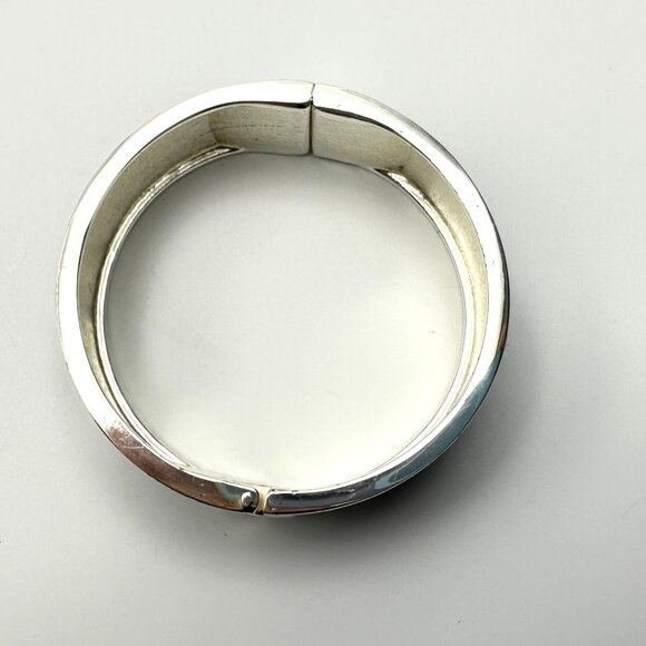 Black Enamel Magnetic Clamper Bracelet Silver Tone Wide Band Size 7 EUC - Picture 6 of 6